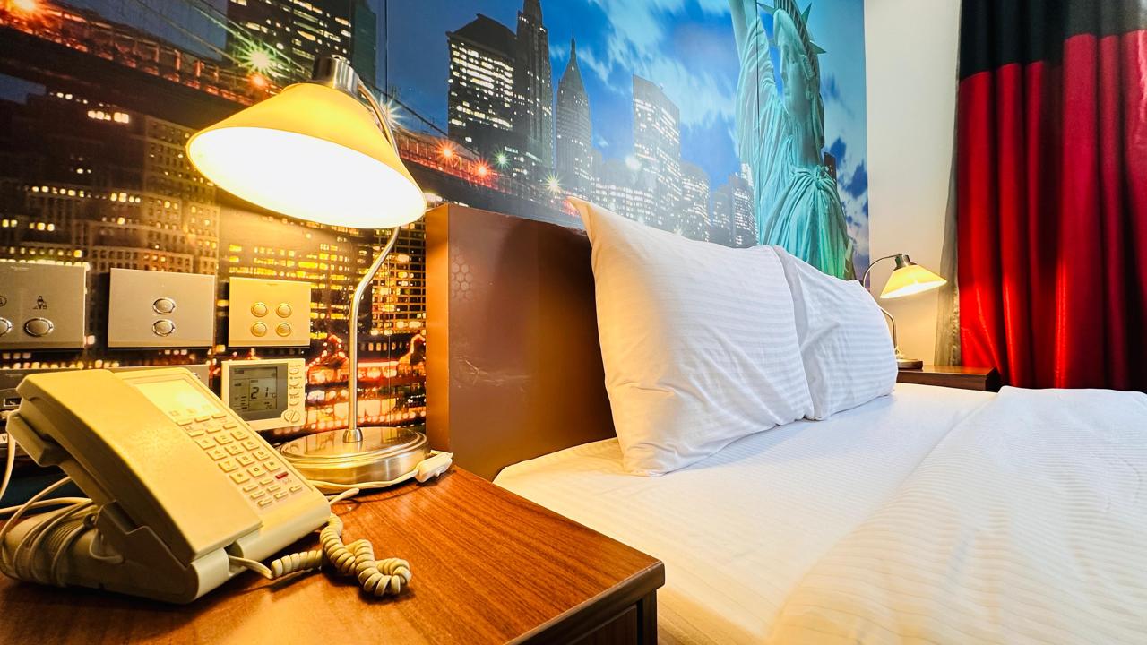 Deluxe King Room View 1