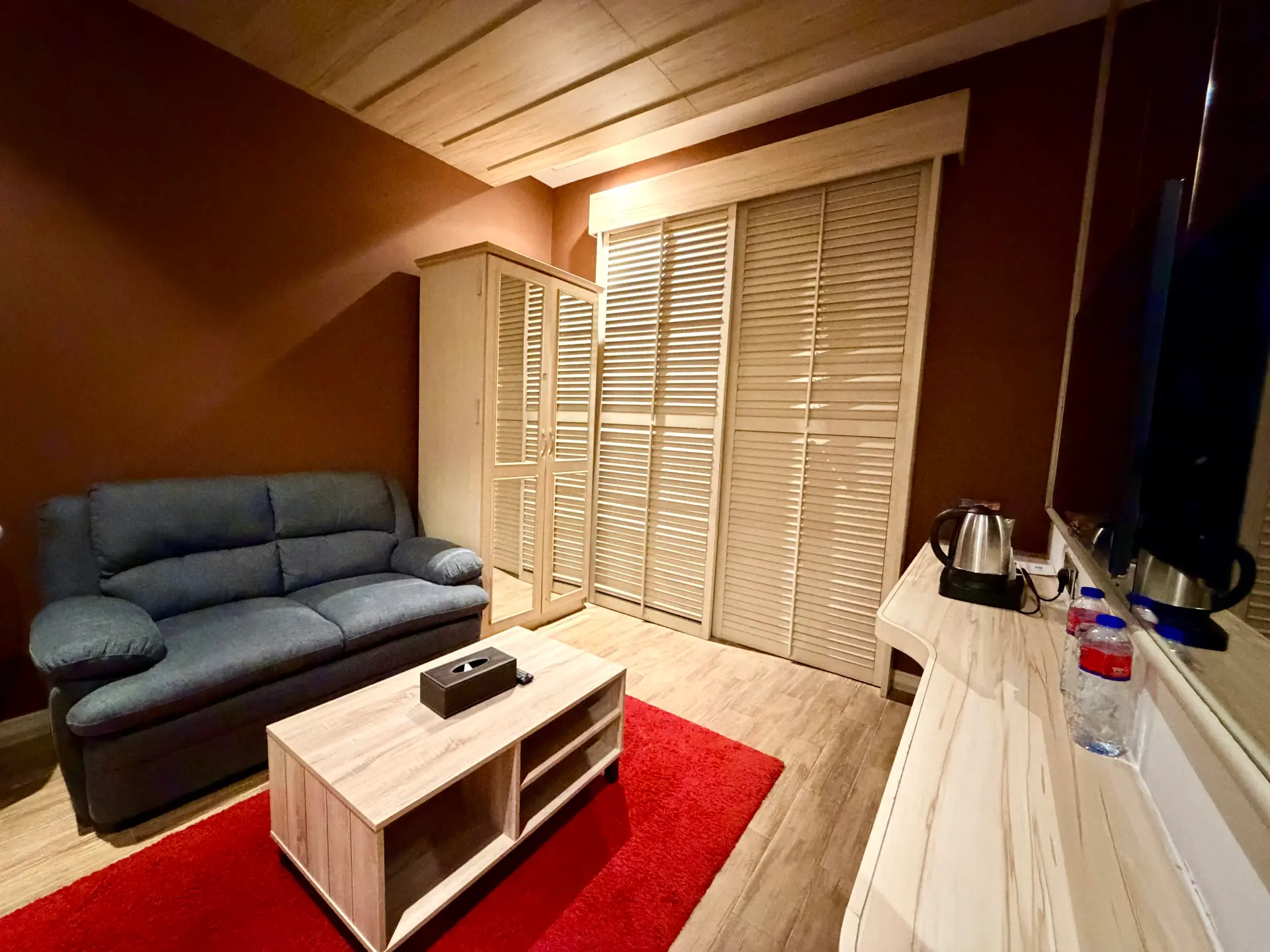 Executive Suites View 4